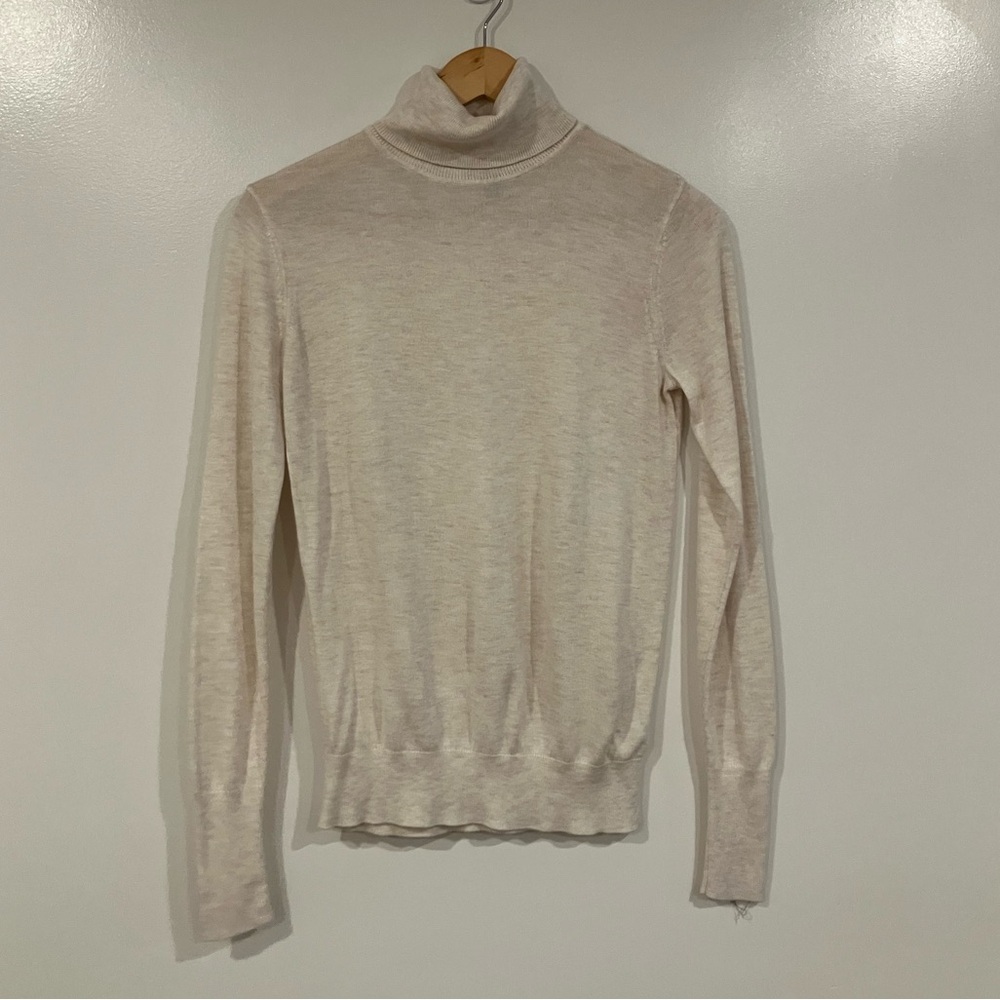 RW&CO. Cream Turtleneck Sweater – Soft, Cozy & Classic XS